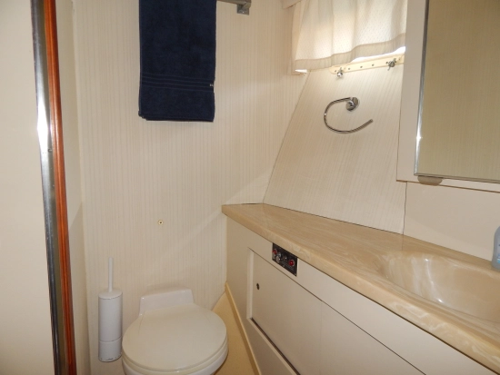 Hatteras Yachts 45 Convertible de segunda mano en venta