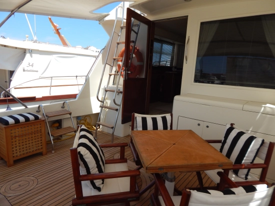 Hatteras Yachts 45 Convertible de segunda mano en venta