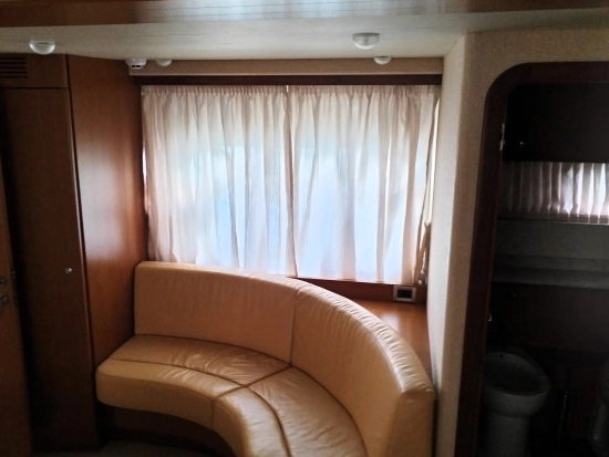 Ferretti 681 usata in vendita