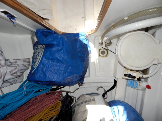 Maxi Dolphin Giro 34 usata in vendita