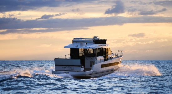 NEW Northman ECO Trawler 1300 Fly novos à venda