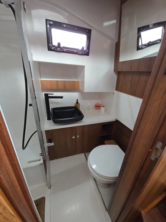 Northman Trawler 1050 DEMO Perfect Equ Fly usado à venda