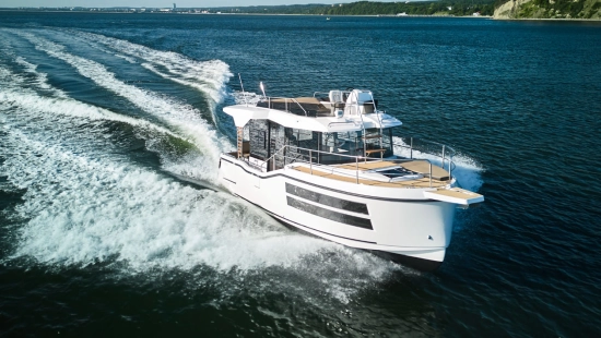 Hybrid Northman Trawler 1050 Smallest Yacht on Wolrd novos à venda
