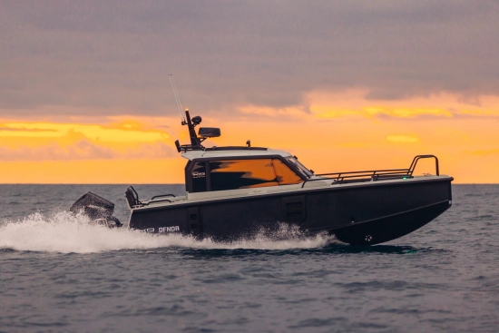 XO Boats DFNR 8 Delivery Stable & fast novos à venda