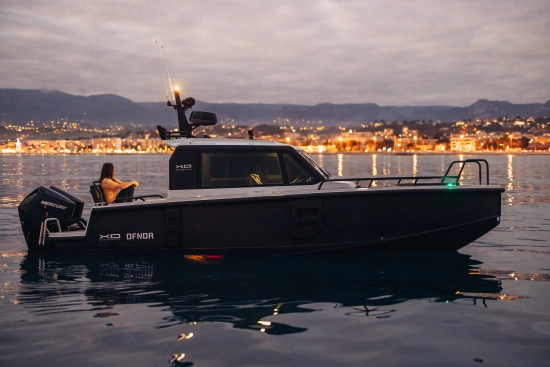 XO Boats DFNR 8 Delivery Stable & fast novos à venda