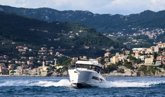 NEW Northman ECO Trawler 1300 Fly novos à venda