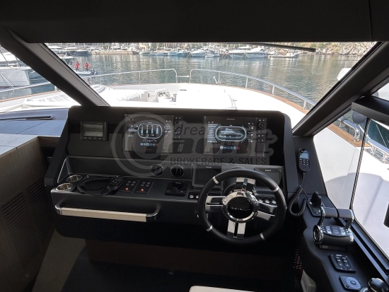 Azimut MAGELLANO 66 usado à venda