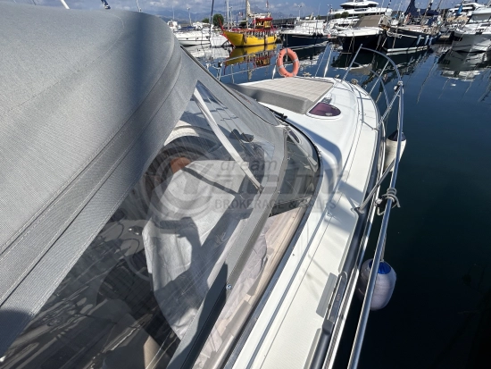 Bavaria Yachts 32 Sport usado à venda