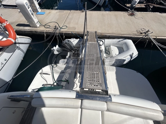 Azimut 42 Fly usata in vendita