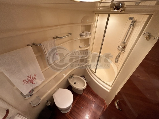 Azimut 68 PLUS usado à venda