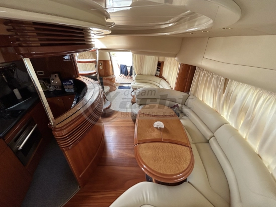 Azimut 68 PLUS usado à venda