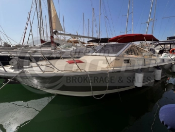 Piantoni Amalfi 30 open usata in vendita