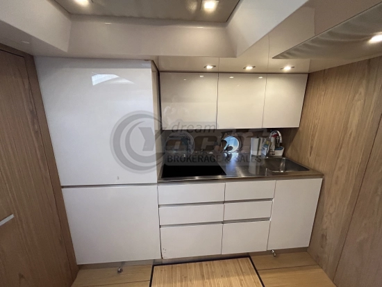 Sessa Marine C43 usado à venda