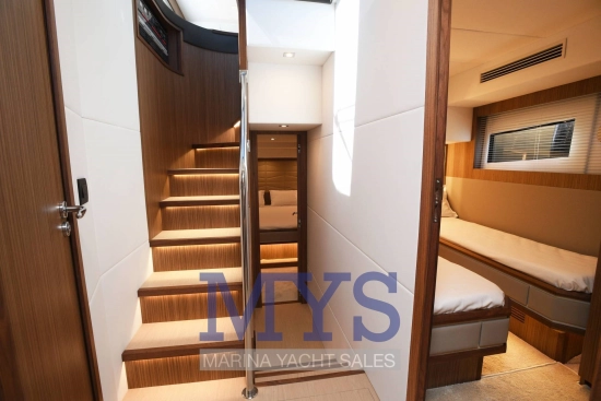 Cayman Yachts F520 nuevo en venta