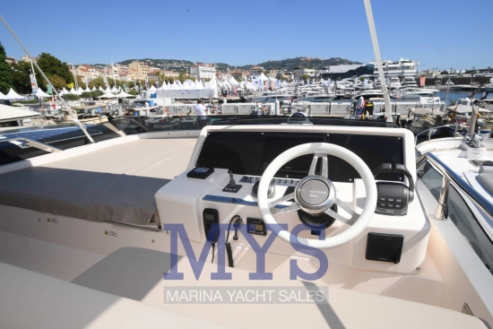 Cayman Yachts F520 nuevo en venta
