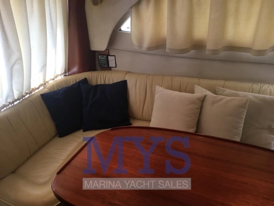 Galeon 330 Fly usata in vendita