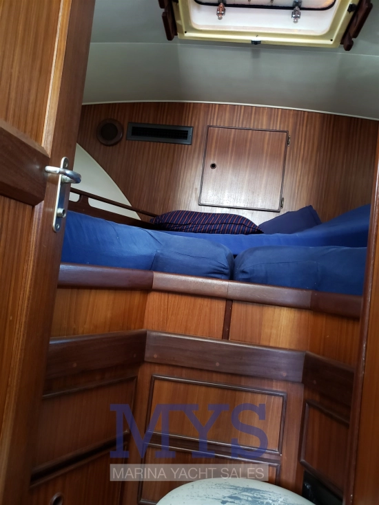 Hatteras Yachts 36 CONV. de segunda mano en venta
