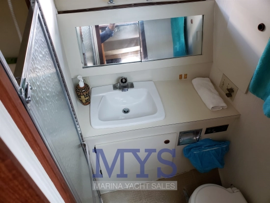 Hatteras Yachts 36 CONV. de segunda mano en venta