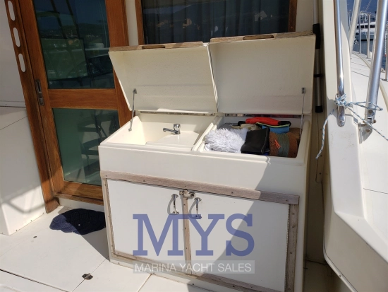 Hatteras Yachts 36 CONV. de segunda mano en venta