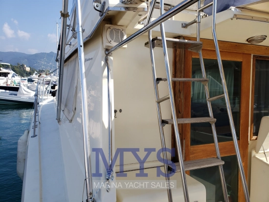 Hatteras Yachts 36 CONV. de segunda mano en venta