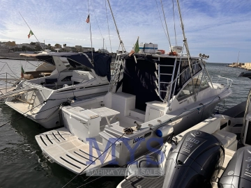 Luhrs 28 OPEN usado à venda