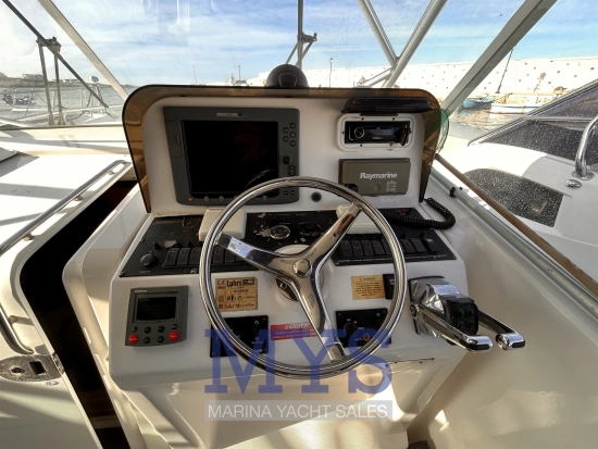 Luhrs 28 OPEN usata in vendita