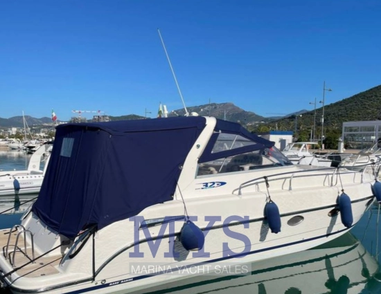 Mano Marine 32 SPORT usata in vendita