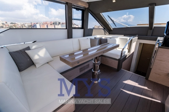 Cayman Yachts 60 HT usata in vendita