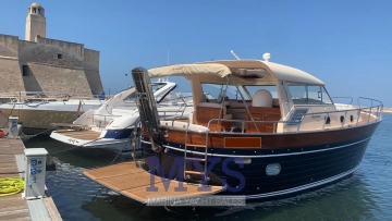 Apreamare 12 Cabin usata in vendita