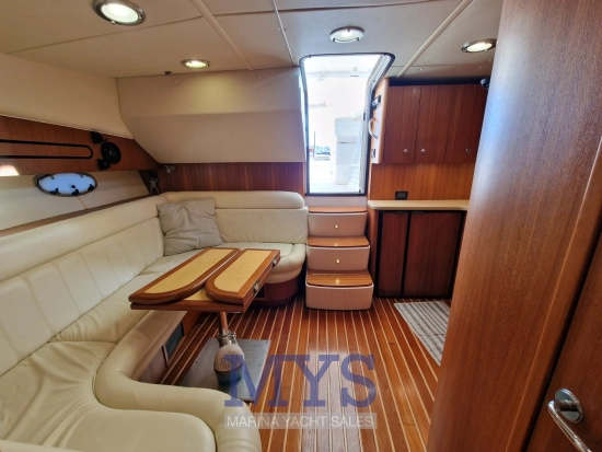 Tiara 3800 Open usado à venda