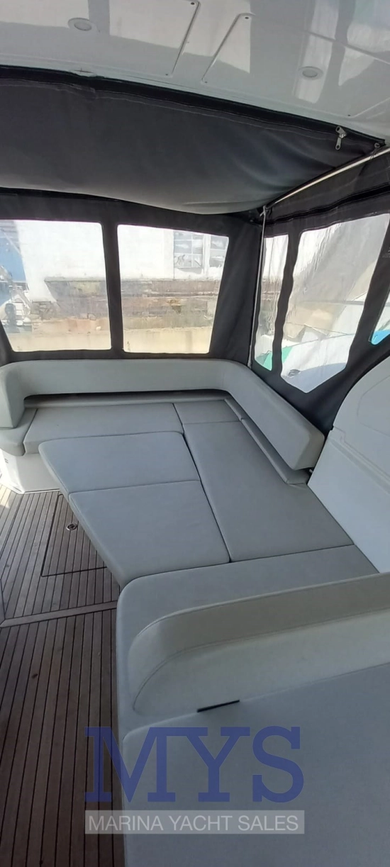 Bavaria Yachts S 33 Hard Top de segunda mano en venta