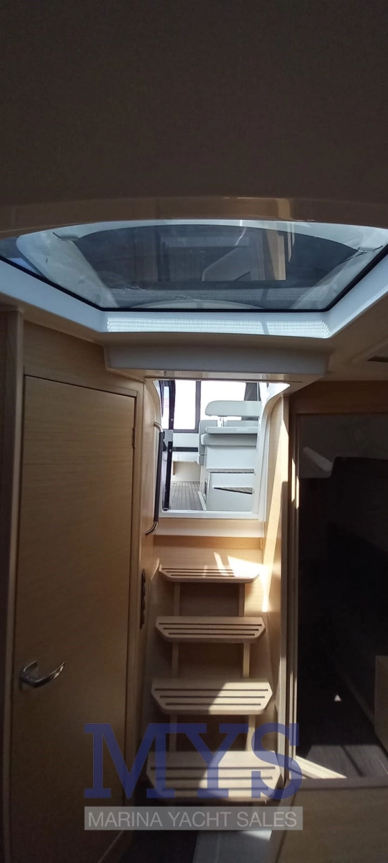 Bavaria Yachts S 33 Hard Top de segunda mano en venta