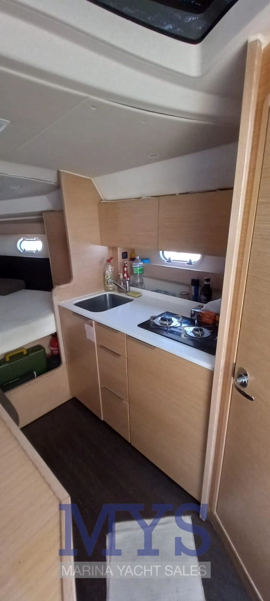Bavaria Yachts S 33 Hard Top de segunda mano en venta