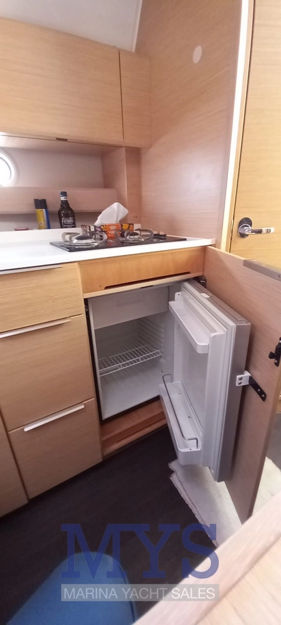 Bavaria Yachts S 33 Hard Top de segunda mano en venta