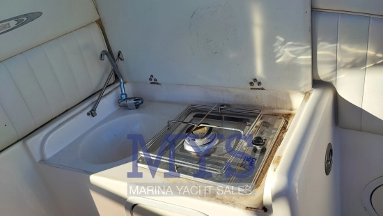 Mano Marine 26.50 Cabin Cruiser usata in vendita