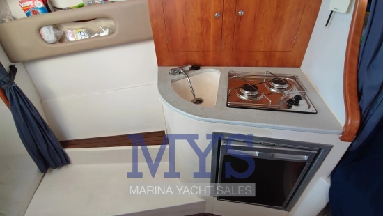 Mano Marine 26.50 Cabin Cruiser usata in vendita