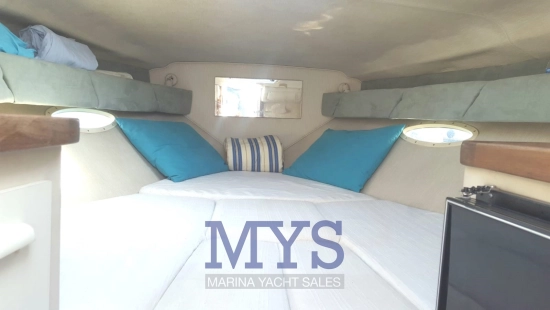 Sea Ray 27 Overnighter usado à venda