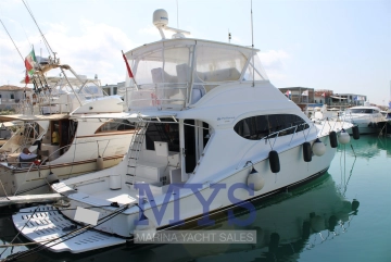 Hatteras Yachts 54 Convertible usata in vendita