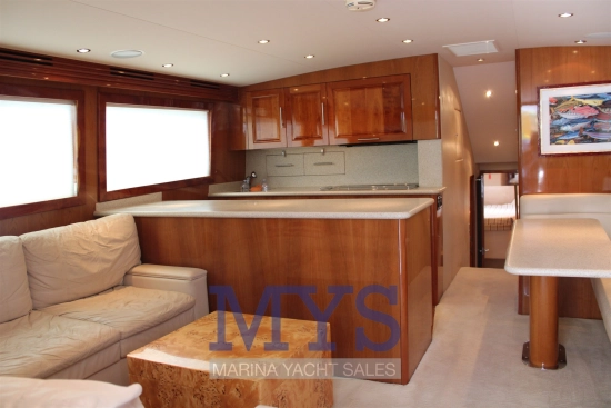 Hatteras Yachts 54 Convertible usata in vendita
