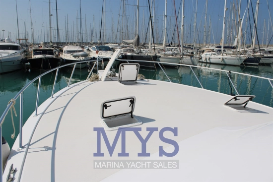 Hatteras Yachts 54 Convertible usata in vendita