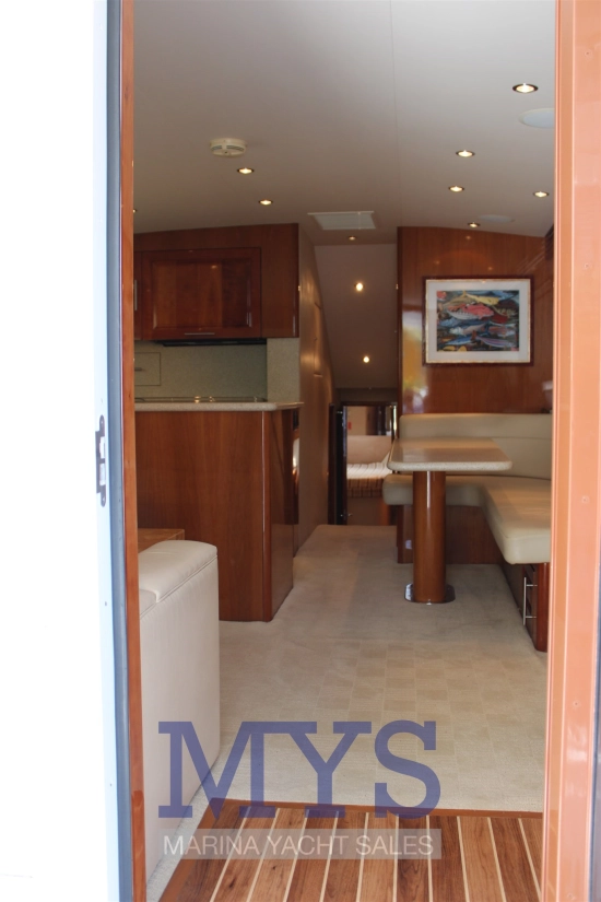 Hatteras Yachts 54 Convertible usata in vendita