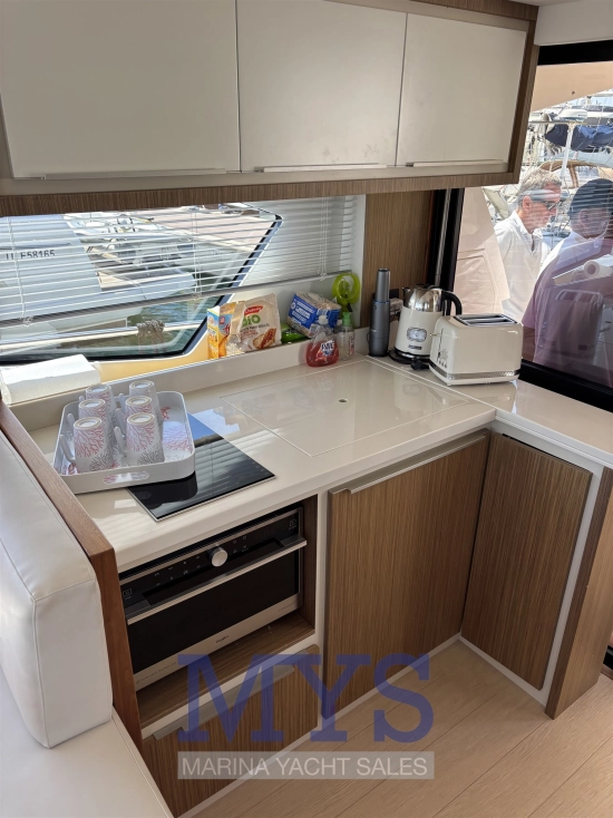 Cayman Yachts 520 FLY de segunda mano en venta