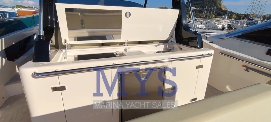 Cayman Yachts 400 WA usado à venda