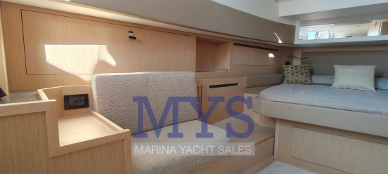 Cayman Yachts 400 WA usado à venda