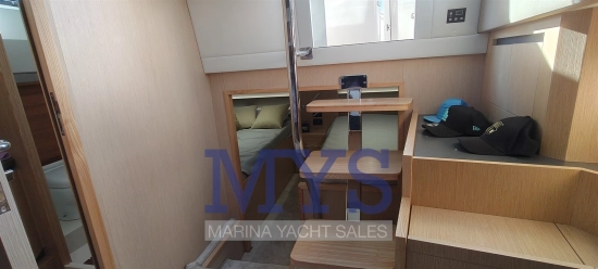Cayman Yachts 400 WA usado à venda