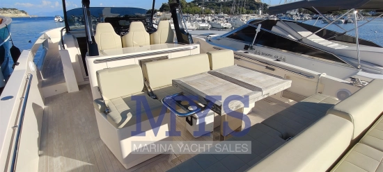 Cayman Yachts 400 WA usado à venda