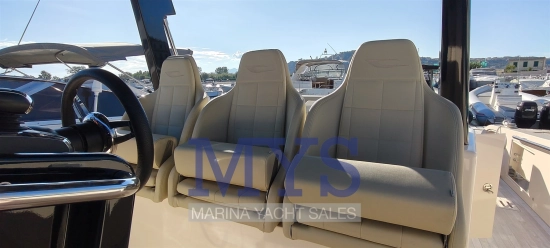 Cayman Yachts 400 WA usado à venda