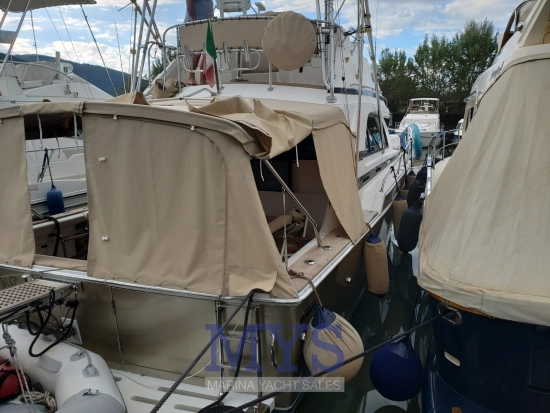 Bertram 37 Convertible usado à venda