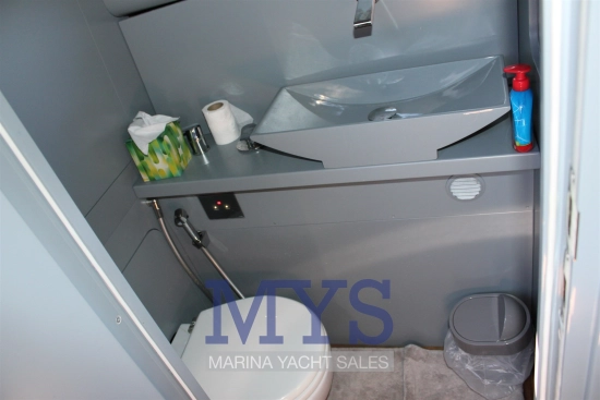Novamarine BLACK SHIVER 160 EFB usata in vendita