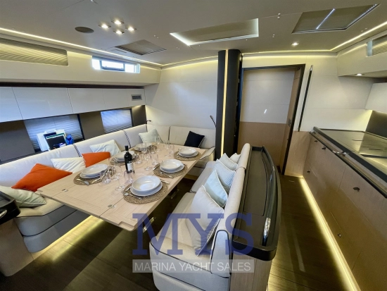 Beneteau Oceanis YACHT 62 usata in vendita